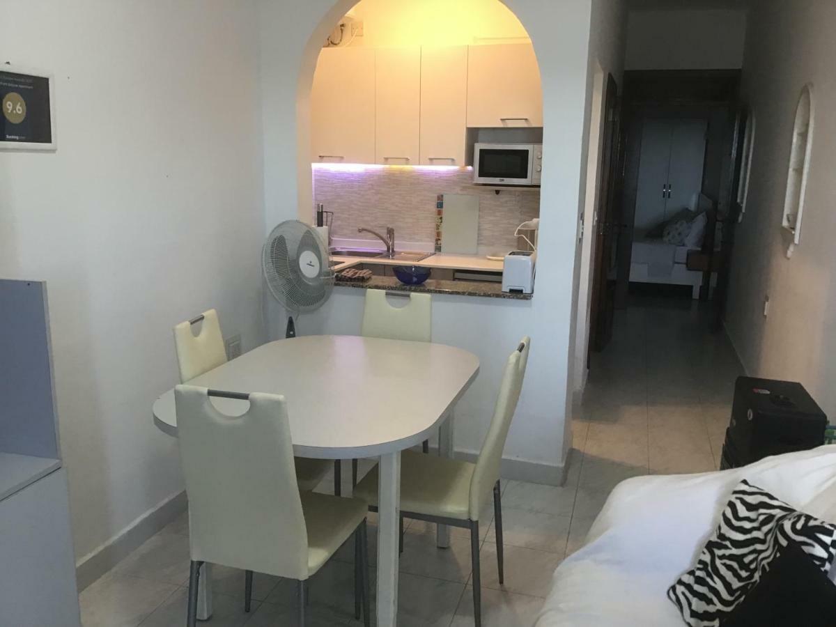Beachfront Deluxe Apartment Marsalforn Εξωτερικό φωτογραφία